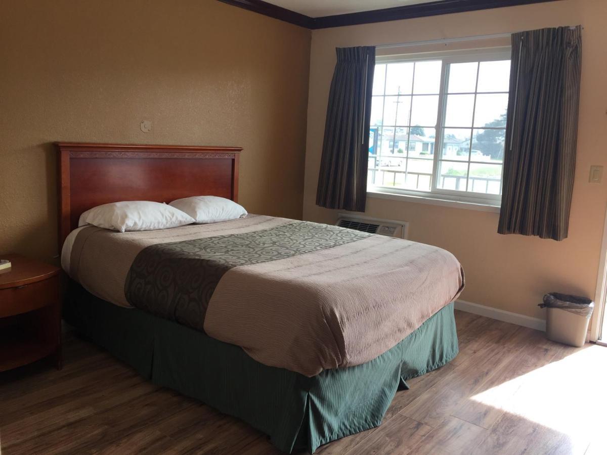 סלינס Best 5 Motel מראה חיצוני תמונה